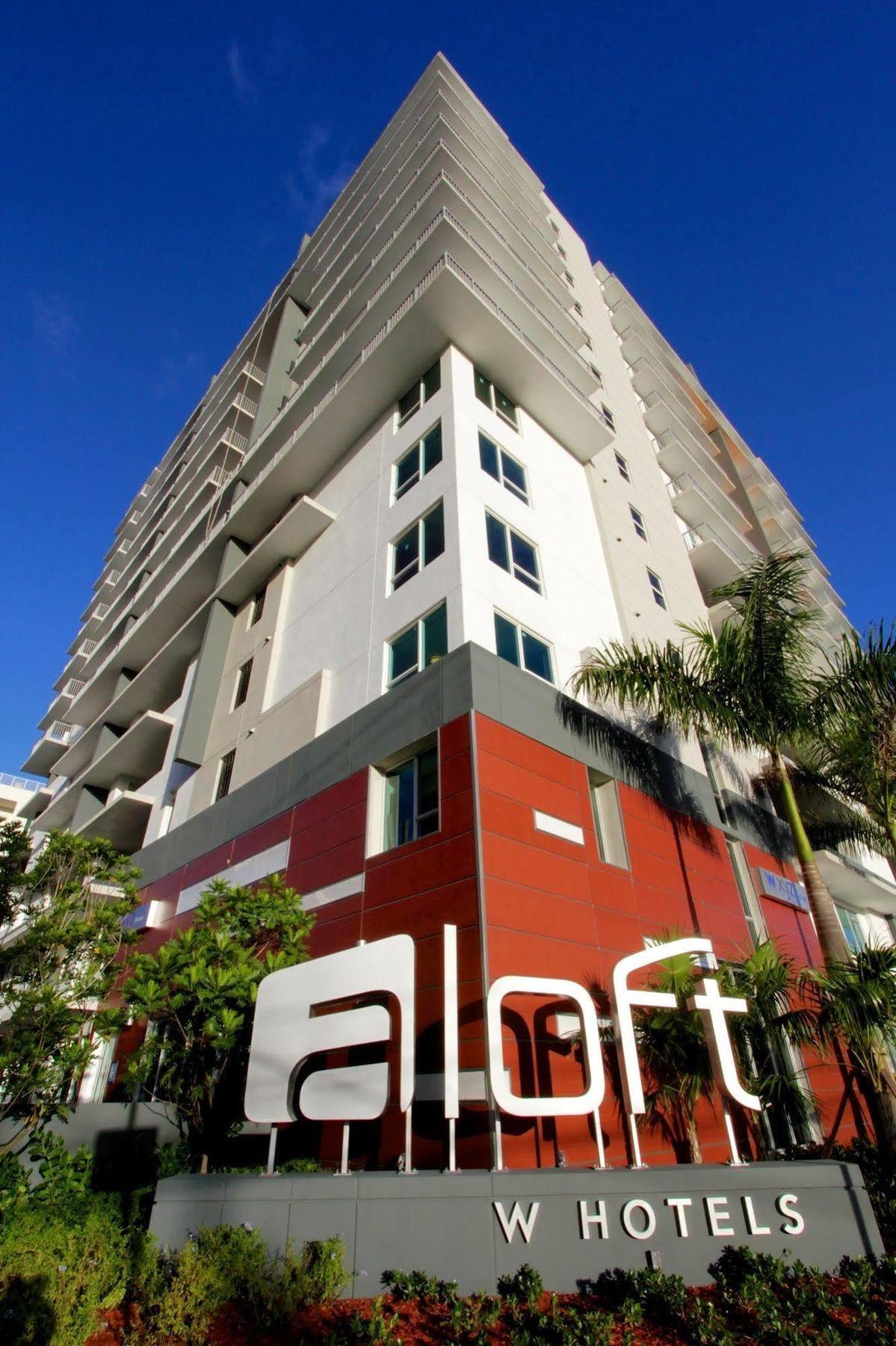 Отель Aloft Miami Brickell Экстерьер фото